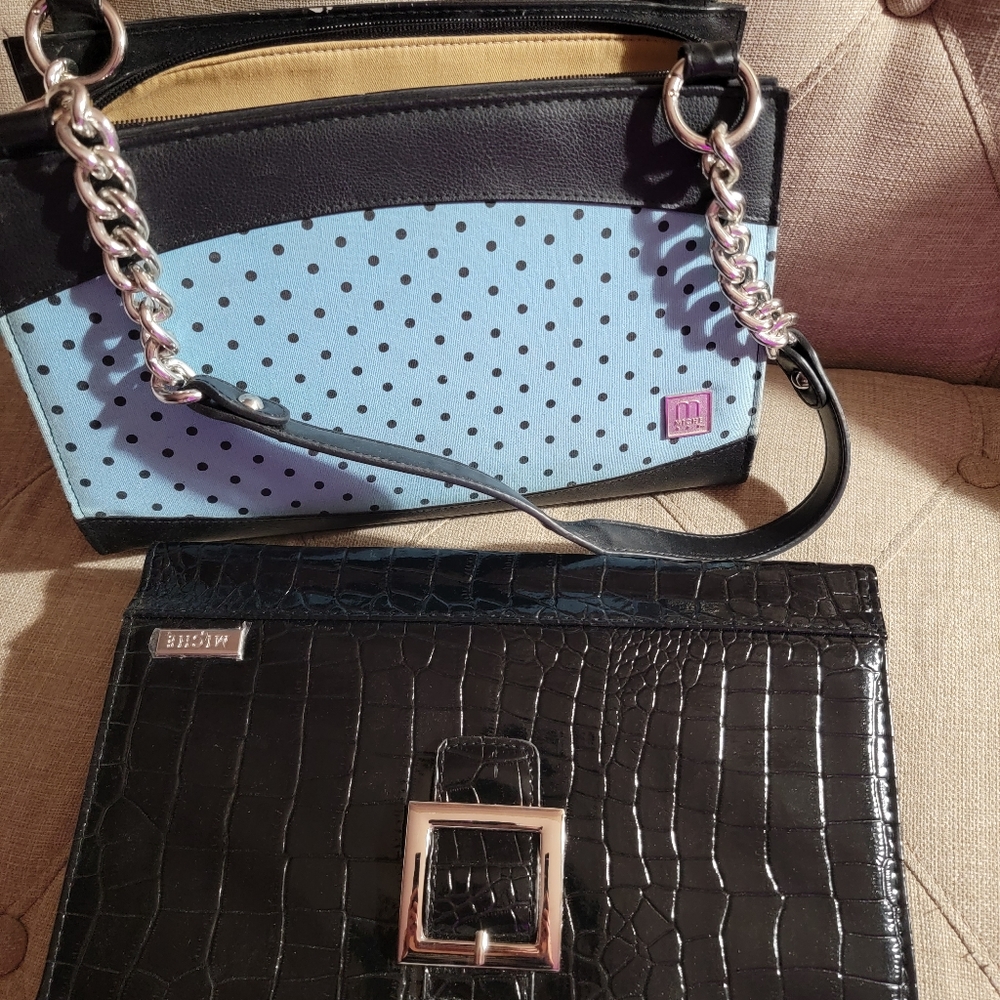Miche purse with magnetic covers